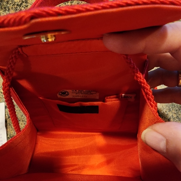 Y & S Original Red Trapeze Bag - Picture 4 of 5